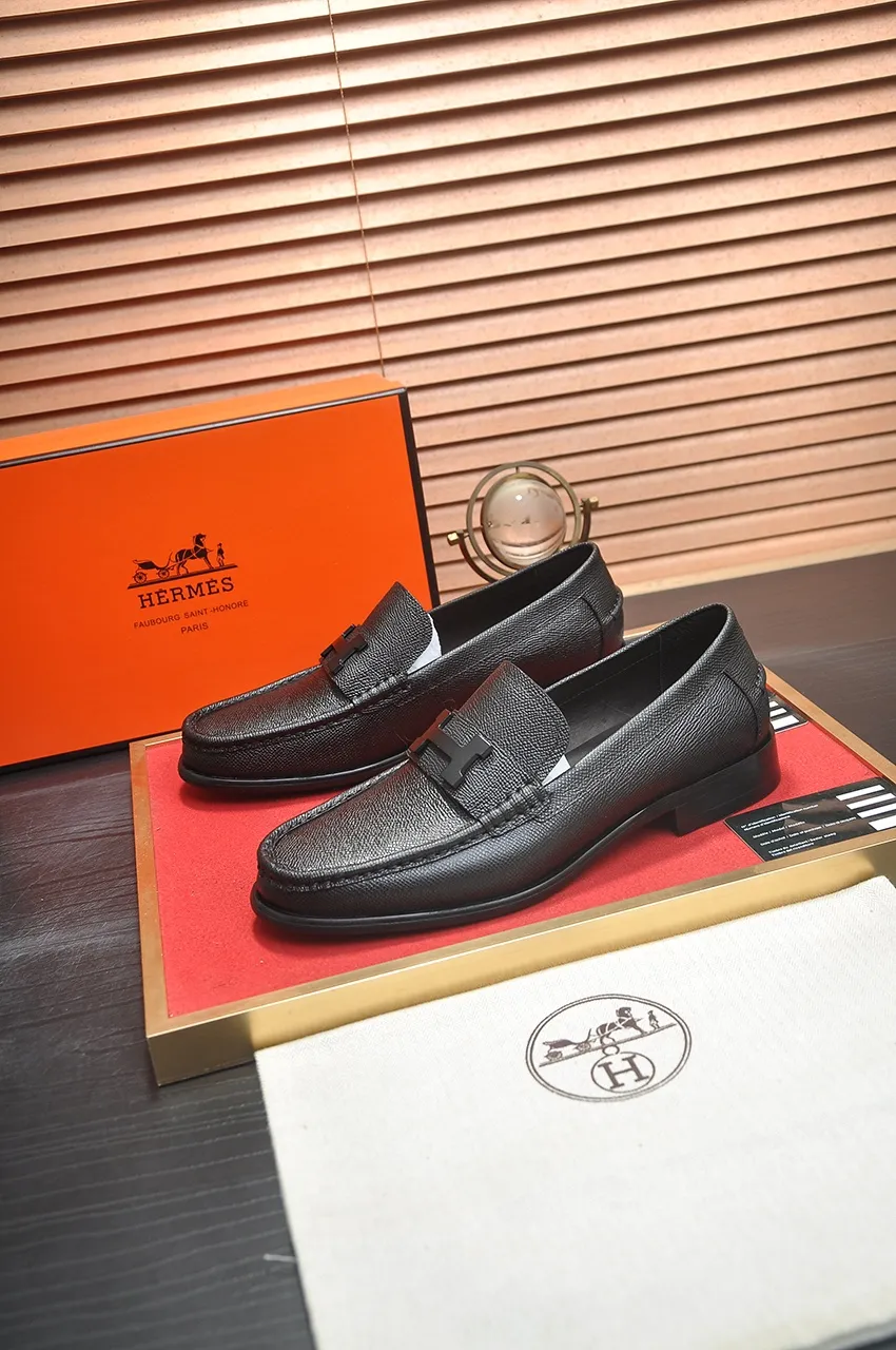 Men's shoes💰540💶[HERMES] (cowhide lining)🍀Italian top luxury🍀He does not pursue novel styles and gorgeous colors, but attracts the favor of successful men with his flawless, elegant and classic style. Formal leather shoes This very comfortable, simple and stable style allows you to easily match any style! The pattern is absolutely 1:1 refined from the original case, and we strive for excellence in materials, imported cowhide + cowhide lining💪💪💪extraordinary texture👍! .Code number: 38-45 (45 customized)